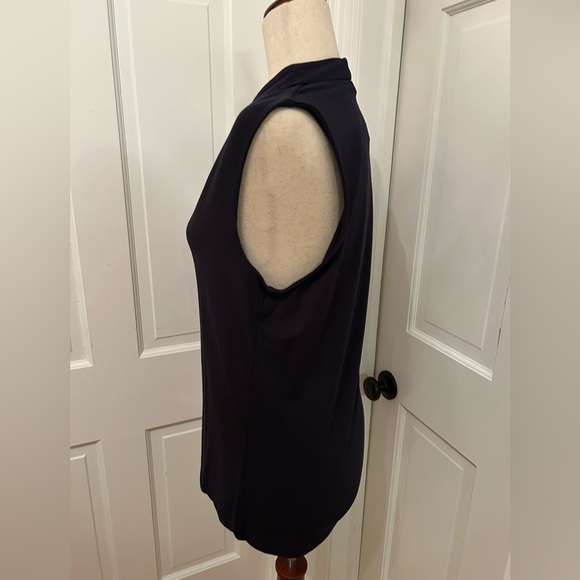ANN TAYLOR NWT Sleeveless V Neck Blouse Navy Sz L Stretch - Picture 4 of 8